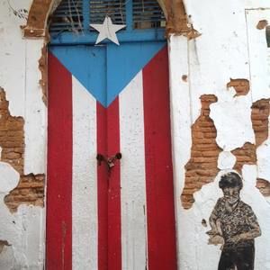 Meet your Posher, Yvette